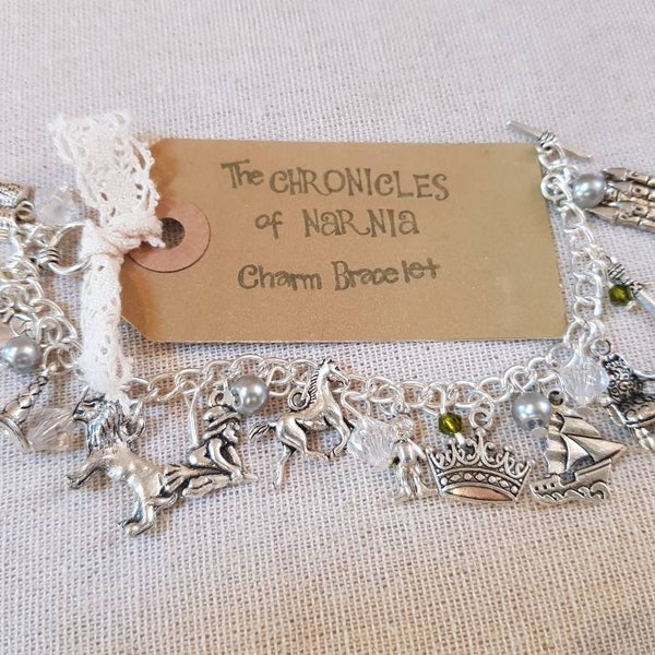 The Chronicles of Narnia Charm Bracelet, Narnia bracelet, Narnia themed bracelet, Narnia jewelry, Narnia jewellery, Narnia charms