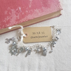 Do Re Mi Charm Bracelet, Sound of Music gift, do re mi, sound of music bracelet, singing gift, sound of music jewelry