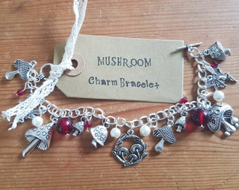 Mushroom Charm Bracelet, toadstool bracelet, fairy bracelet, fairy themed bracelet, woodland bracelet, nature jewellery, nature jewelry