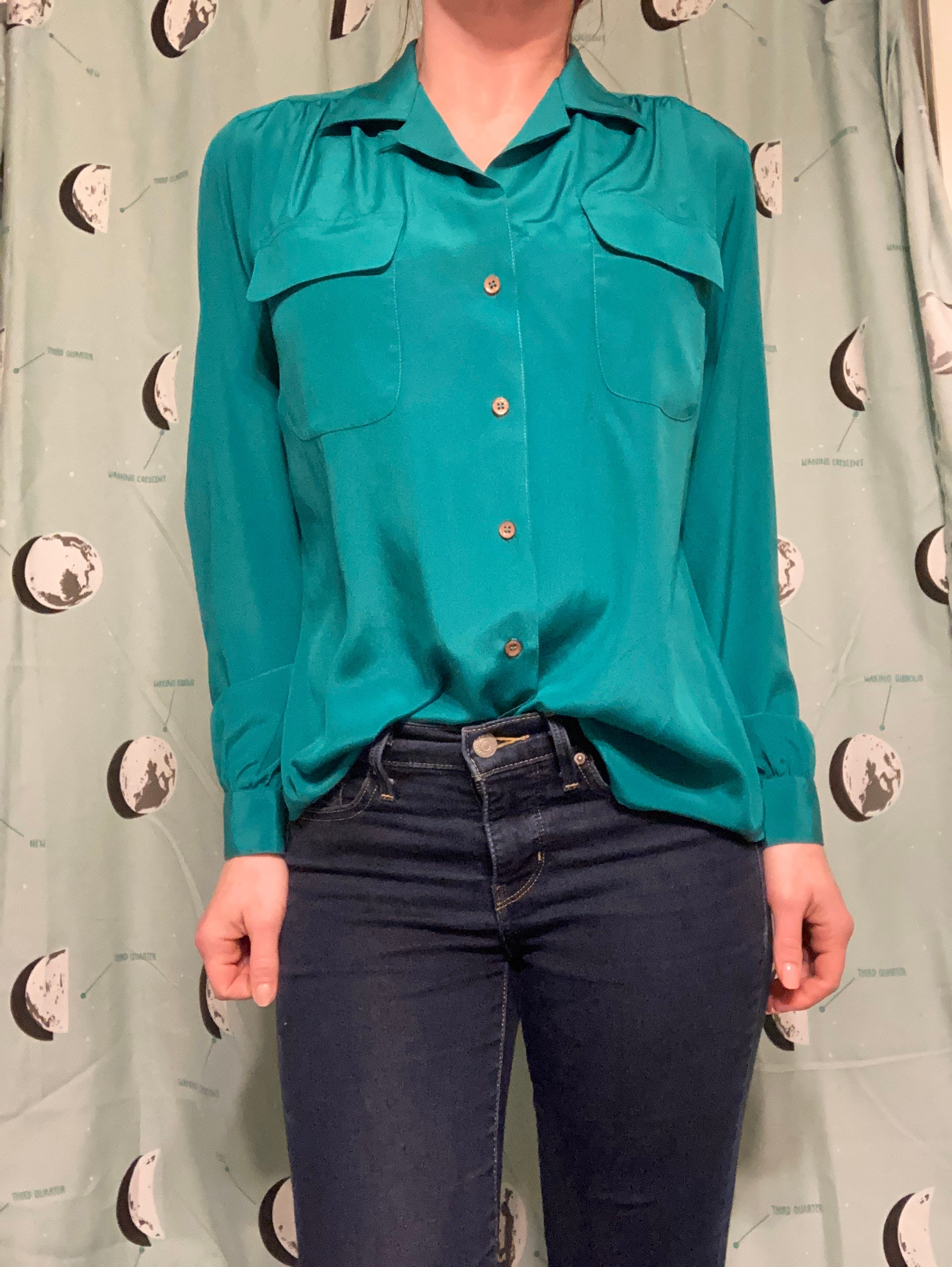 Look Vintage Emerald Green Button Down 