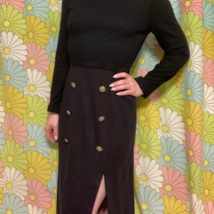 LOOK!! Flattering Vintage Sweater Dress // Pencil Dress / Wiggle / Fall / Winter / Black / Minimalist / Midi / USA MADE Jessica Howard