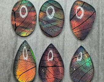 オーロラ効果のあるプルームアゲート。米国販売店。オーロラのような色