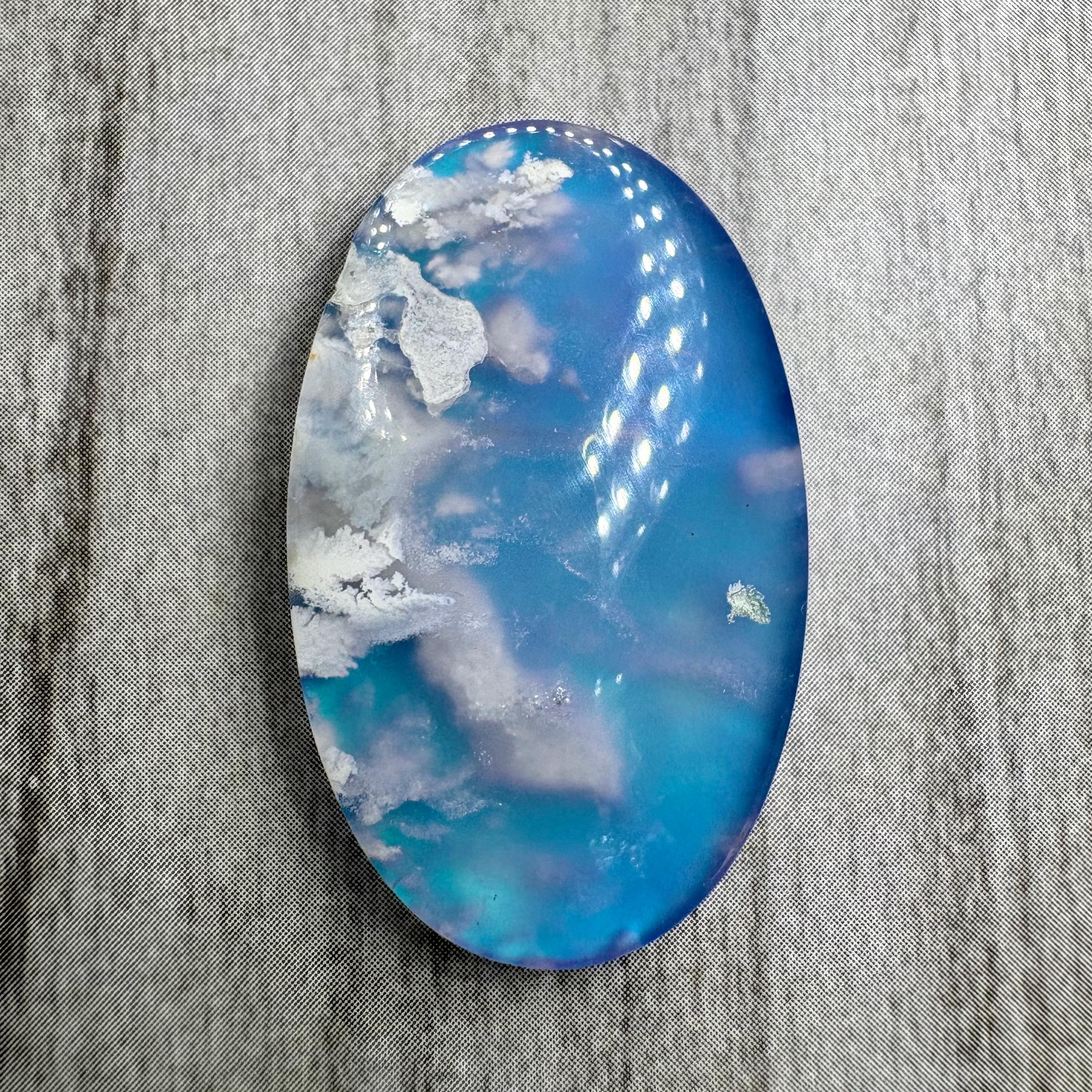 オーロラ効果のあるプルームアゲート。米国販売店。オーロラのような色