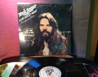 Bob SEGER STRANGER in Town L P 1978 Vinyl Excellent, Jacket V G+ [has shrink] Tested. With fold out picture insert. Hollywood Nights...