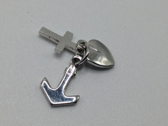 HEART CROSS ANCHOR Vintage Sterling Charm is in n… - image 2