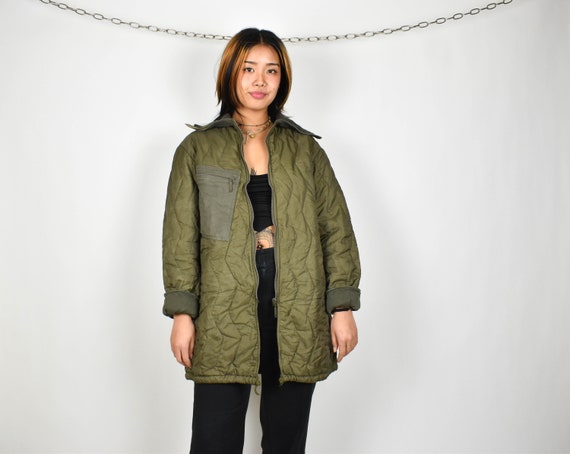 army green liner jacket // quilted army liner jack