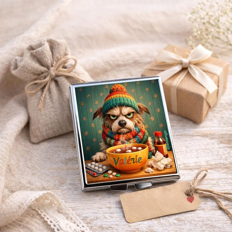 Personalized Grumpy Dog Pill Box – Metal Medication Case 60x60 mm – Custom Name Dog Design – Funny Dog Lover Gift – Handmade in France image 5