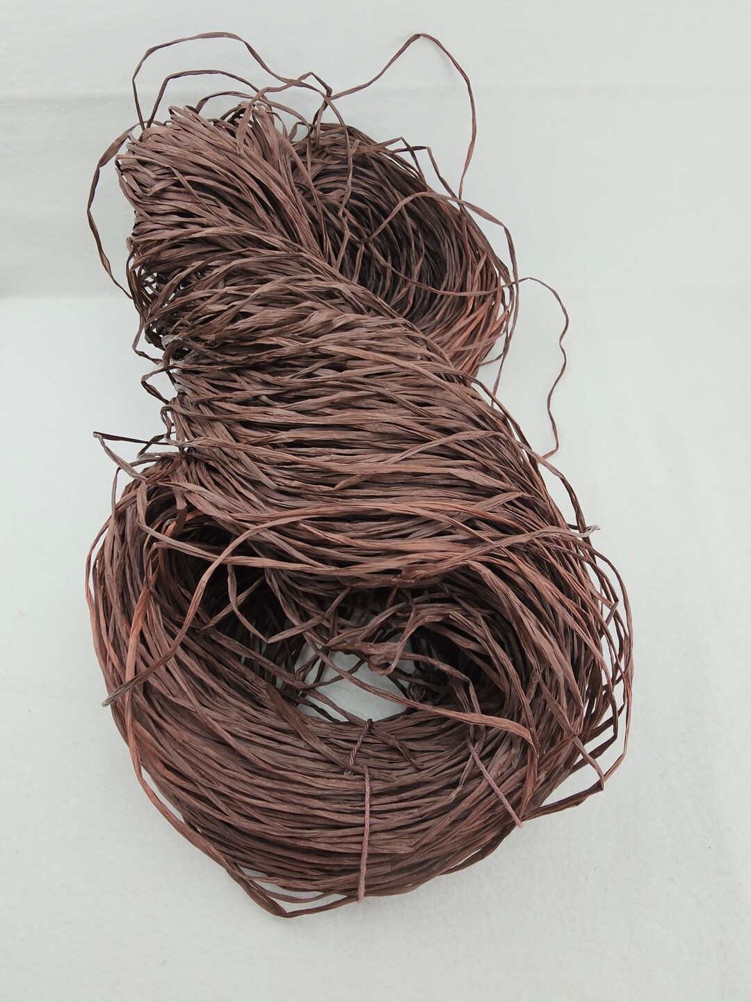 220 G Hank of Viscose Raphia, GP 56.00 Euro/kg, 1,100 Den, Brown, Nm 8