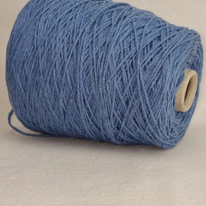 Gestricktes  Kaschmir Garn GP 179,00 Euro/kg Nm 3  sternblütenblau Strickgarn edel auf der Kone