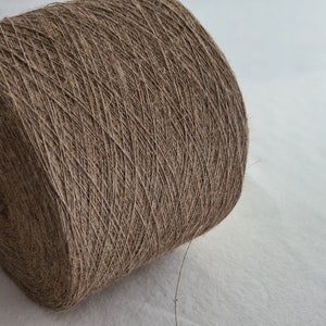 1 spool 1,6 kgs linen yarn Nm 7,3 100% linen natural on the cone  flax