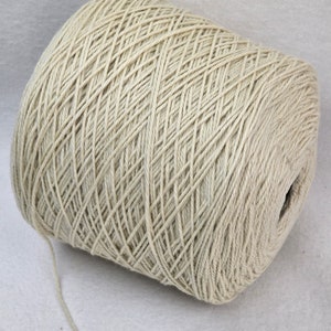 1 bobina multifilo in lana merino biologica certificata colore naturale sul cono senza mulesing