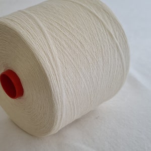 1,2 kg di filato di lino sbiancato bianco 100% lino Nm 26 lino sbiancato bianco