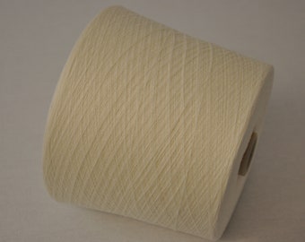 1 spool 1 kg cashmere yarn 28/2 Nm rawwhite knitting