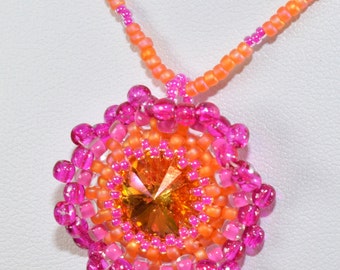 Rivoli in Bloom Pendant - PDF Beading Pattern