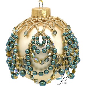 Left Handed - Romantic swags of Pearls and sparkly Fire-Polish loops named Puttin on the Ritz  - PDF Beading Pattern