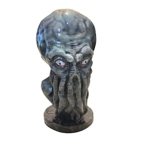 Resin Cthulhu Idol, Eldritch Cthulhu Bust, H.P. Lovecraft Elder God, Hand Painted Resin Elder Cthulhu, Eldritch Cthulhu Altar Idol.