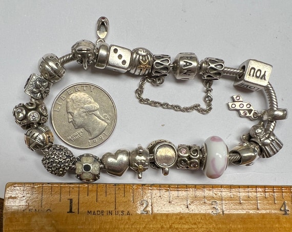 Pandora w charm outlet