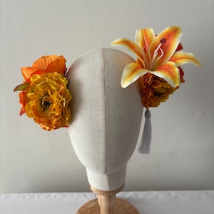 Pair Of Pin Up Burlesque Rockabilly Hair Flower Clips