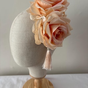 Pin Up Rockabilly Double Rose Hair Flower In Peach