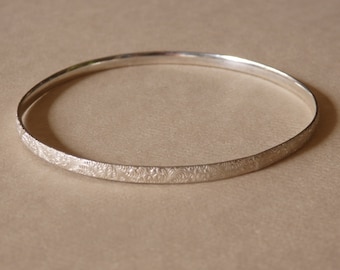 Sterling Silver Feathered Floral Pattern Bangle Bracelet Patterned Bangle