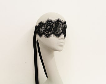 Black lace blindfold, romantic women's blindfold, lace mask, black lace mask, sexy lace blindfold, face mask