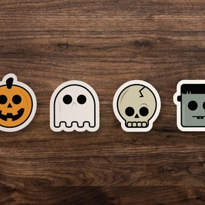 Lot de 4 stickers personnages d'Halloween | Découpe d'automne pour fenêtre, skateboard, voiture, gourde, mur, vinyle pour ordinateur portable, vinyle 3 m