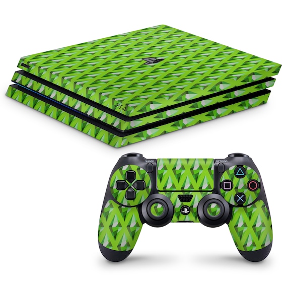 playstation 5 (boy version in desc.) Minecraft Skin