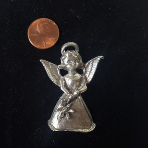Silver Angel Charm Jewelry Metal Little Girl Pendant FS