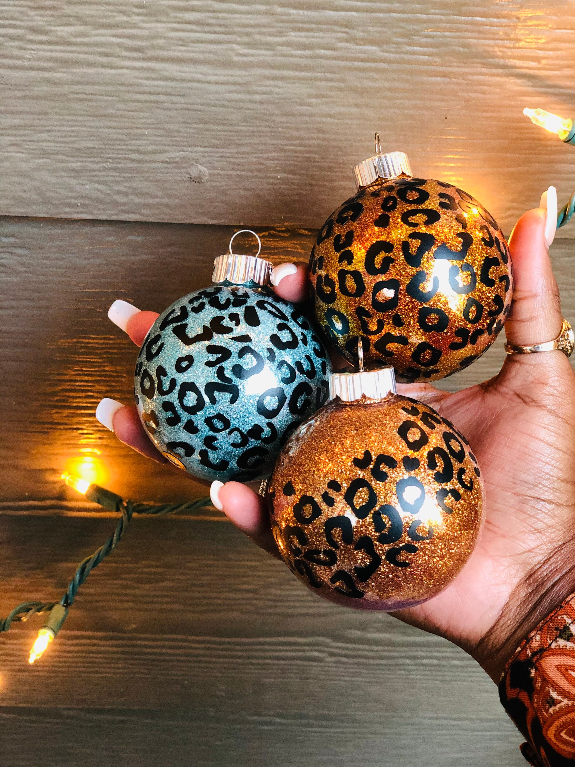 Leopard christmas bulbs Clearance
