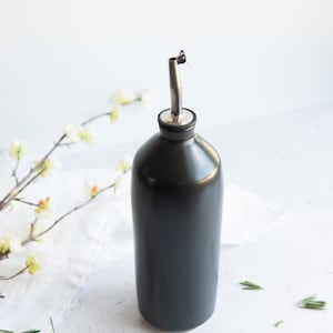 MADE TO ORDER Porcelain oil/vinegar bottle black / white // satin / glossy finish image 4