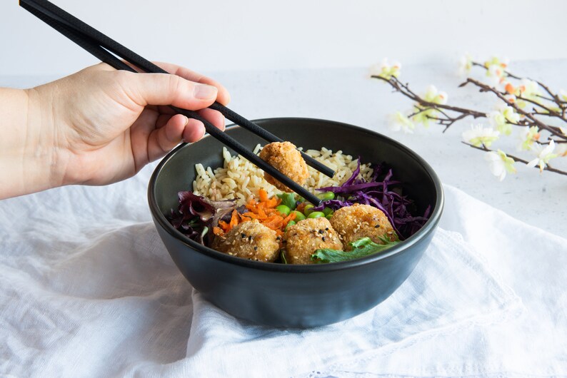 MADE TO ORDER Handmade porcelain poke / ramen / soup bowl black / white // satin / glossy finish image 4