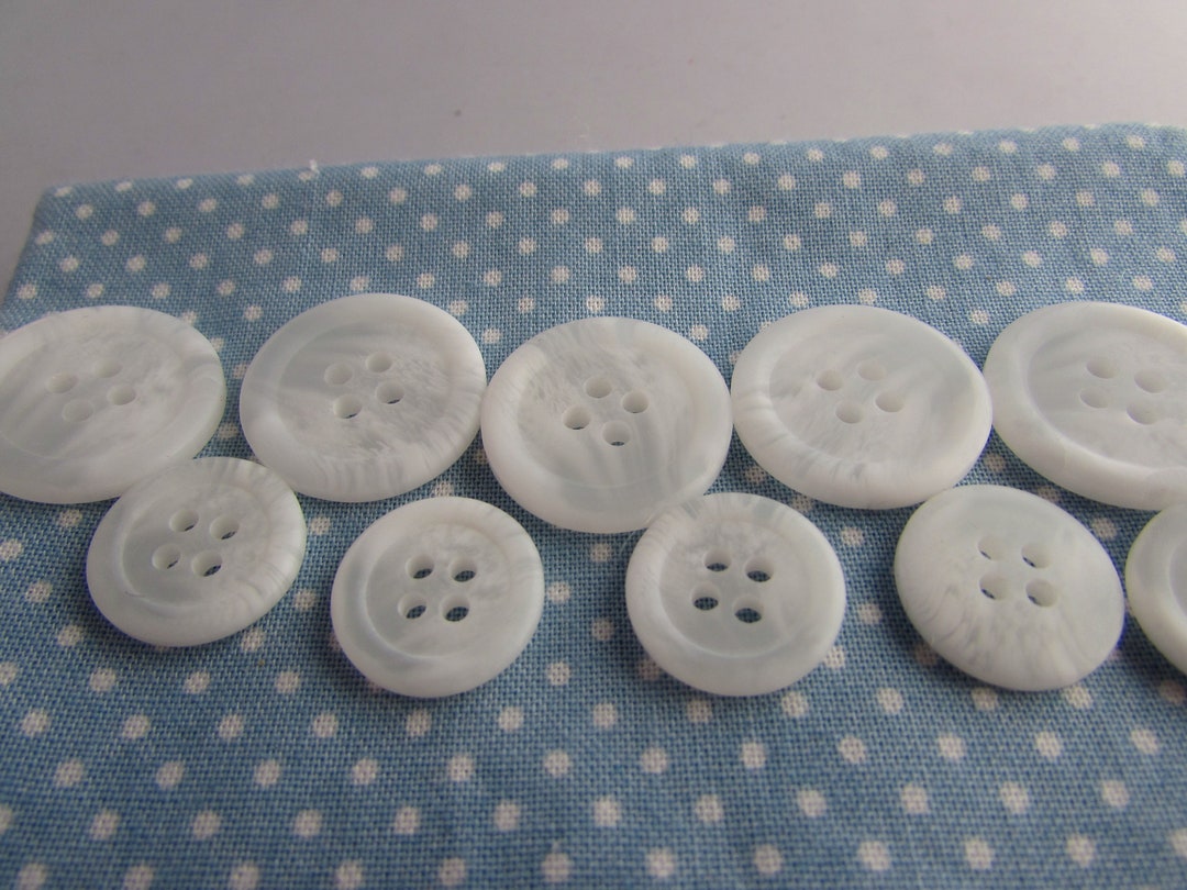 15mm and 20mm White Buttons With Side Pattern - Etsy