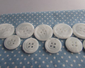 Card Making for Knitting Clothes 50 White Round 15mm Buttons with 2 Sewing Holes