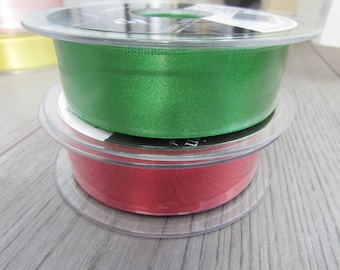 25mm Berisford Double Satin Ribbon Emerald Green and Red