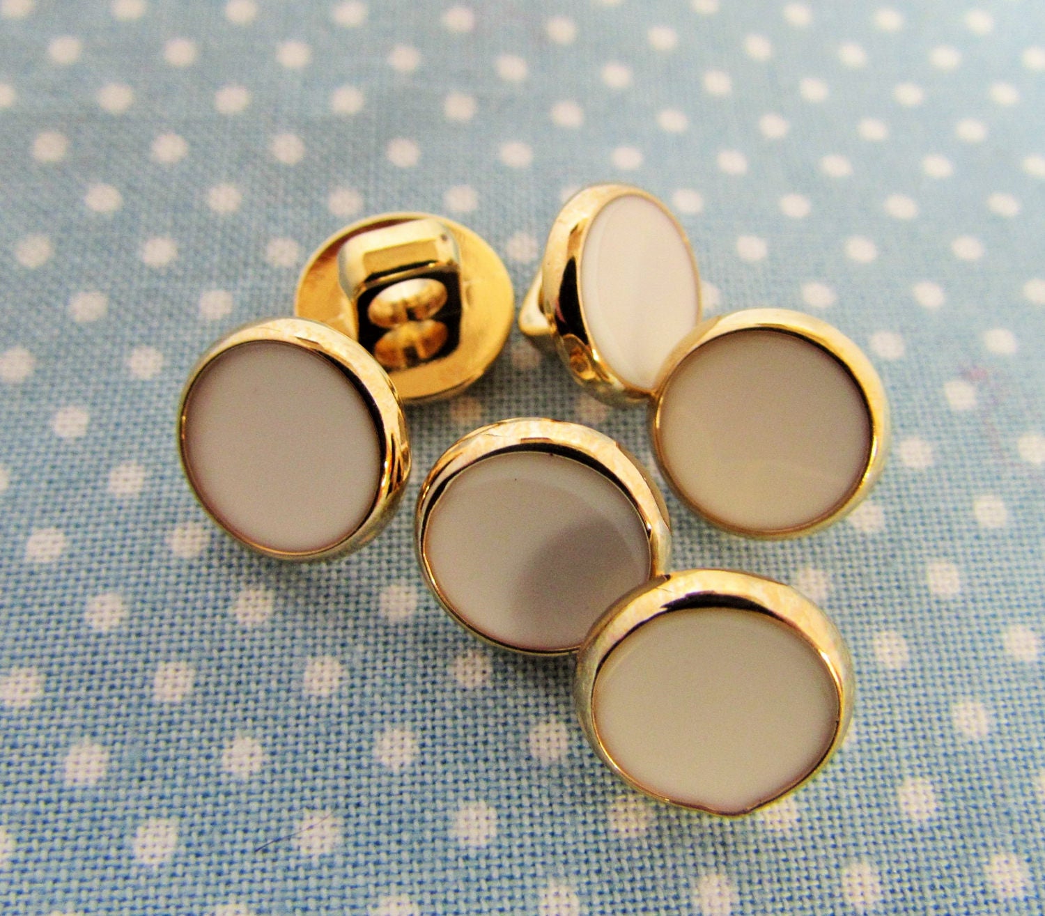 11.5mm White and gold dress shirt buttons