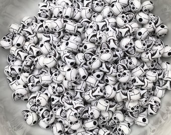 13mm White and Black Skull Beads