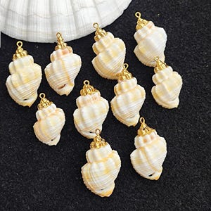 Real Seashell 18k Gold Fill Electroplated Pendant Conch Seashell Charm Pendant For Bracelet & Necklace Component Jewellery Making Supplies
