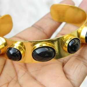 Bracciale rigido in crisoprasio, turchese, onice nero e malachite, placcato in oro su ottone, gioiello con pietre preziose, regalo per lei
