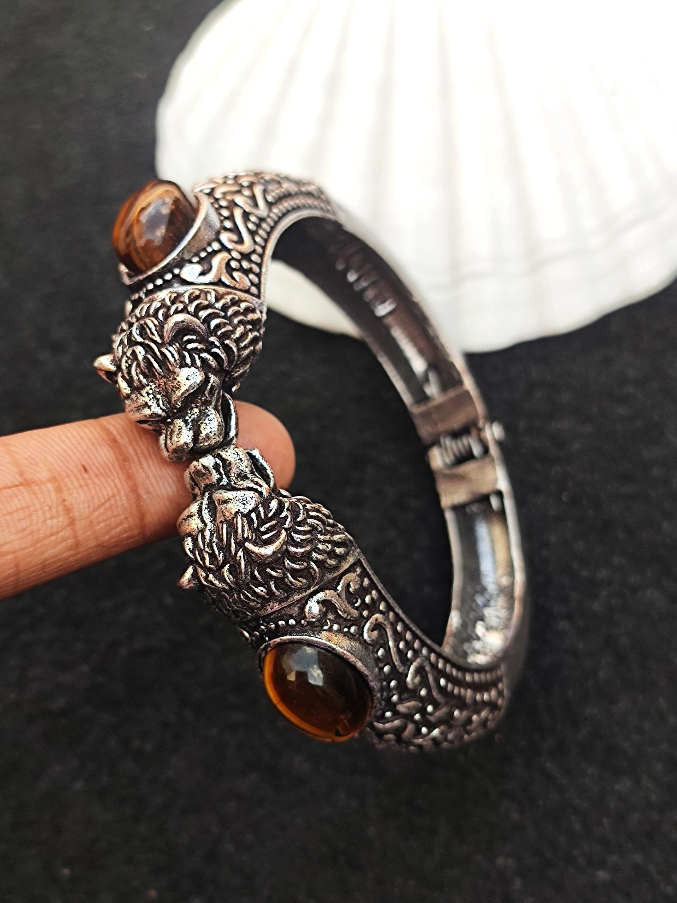 【here's】 SIGE BANGLE YELLOW GOLD HALF DIAMOND TIES BANGLE – Boochier