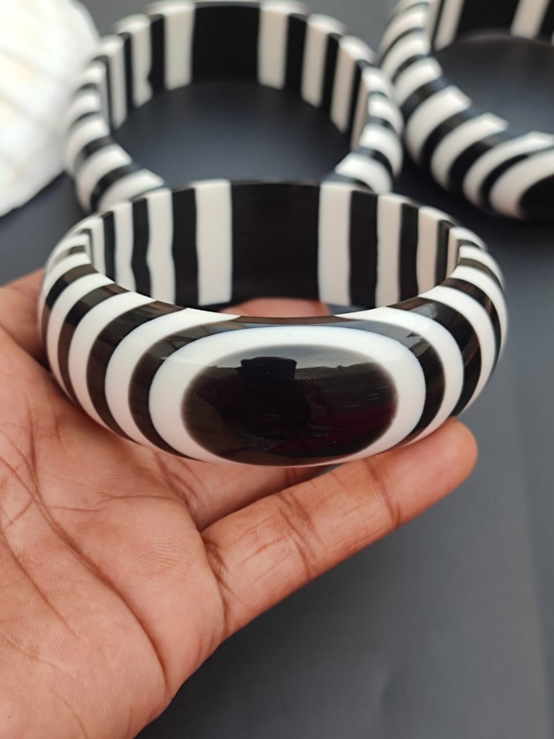 Handcrafted Black & White Resin Bangle Bracelet - Wide Retro