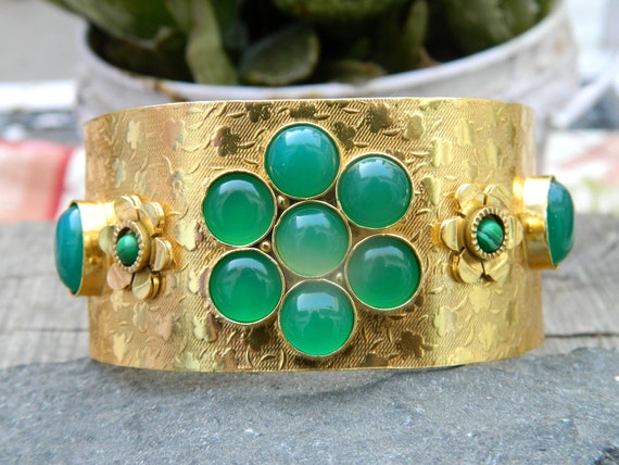 Emerald Green Onyx Cabochons With Malachite Beads Gold Plated