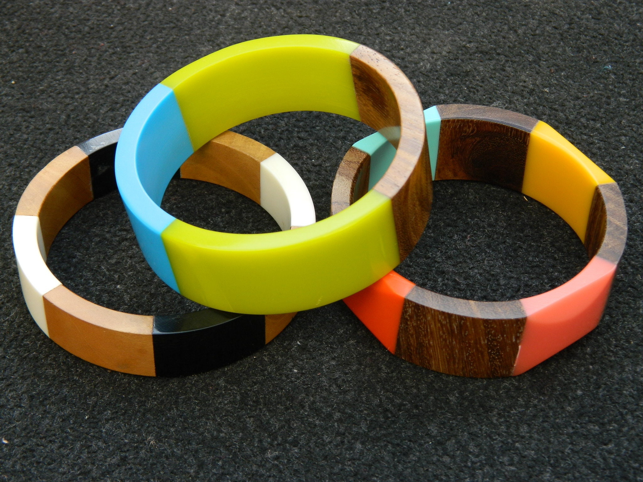 希少 MOUNTAIN RESEARCH ACRYLIC BANGLE Amazon.com: Acrylic Chunky Bangle Bracelets for Women