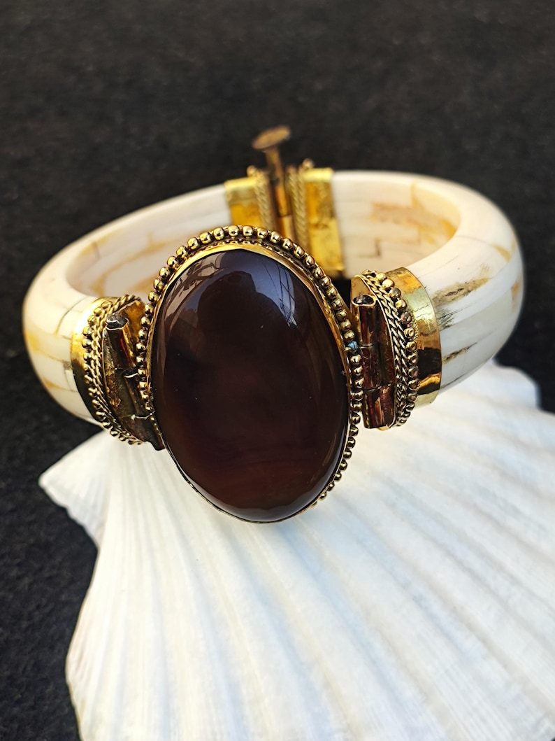 Buffalo Bone Bangle Bracelet With Chalcedony Agate, Handcrafted Vintage ...