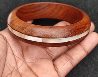 Handmade Wooden Bangle Bracelet With Resin and Shell Inlay - Etsy