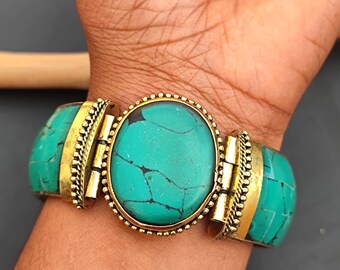 Turquoise Synthetic Stone Brass Bangle Bracelet Gorgeous
