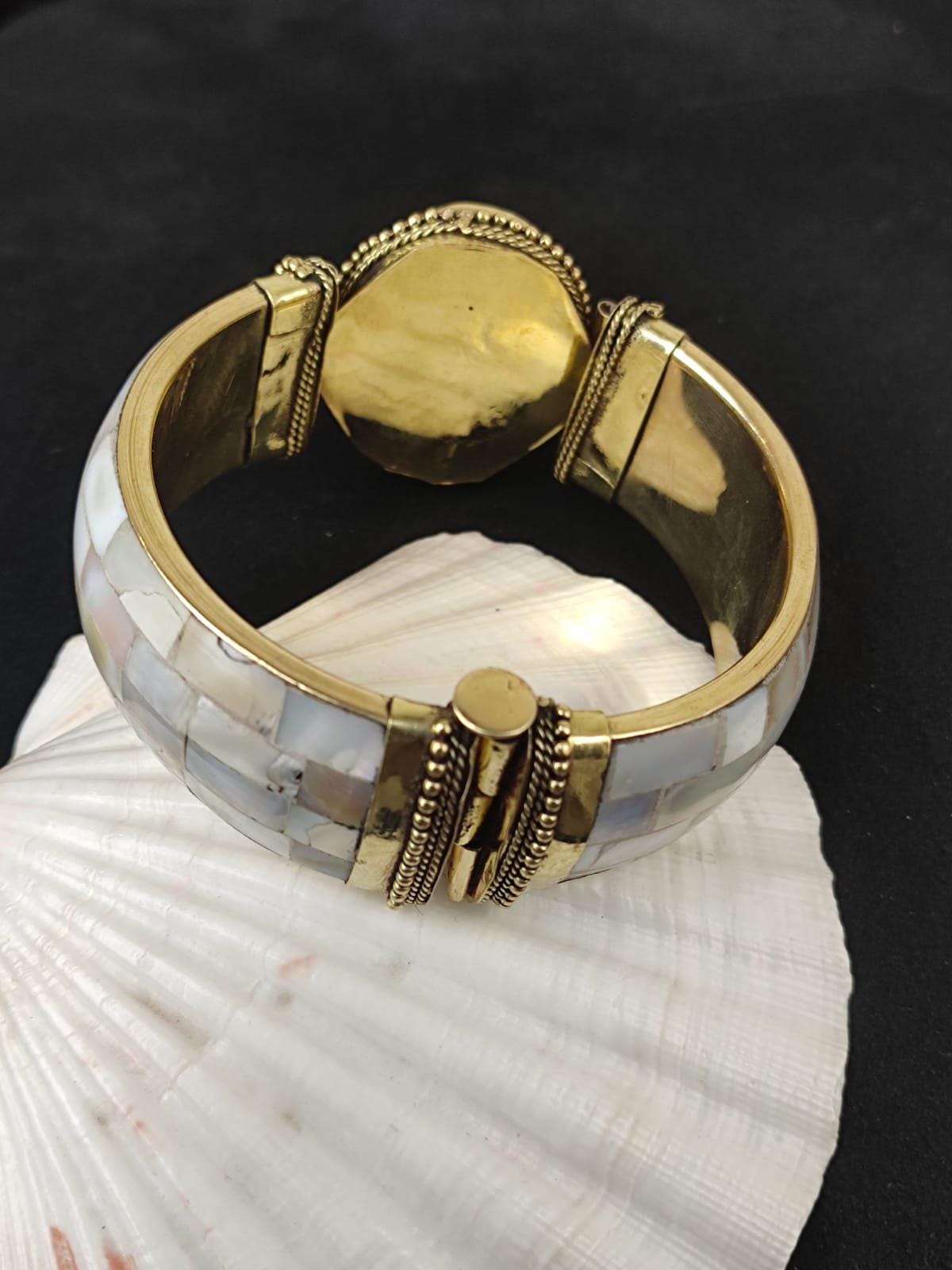 Vintage Brass-Tone Pearl Accent Cuff Bracelet Vintage Mother of Pearl Brass Bangle Bracelet | Mercari main image 4