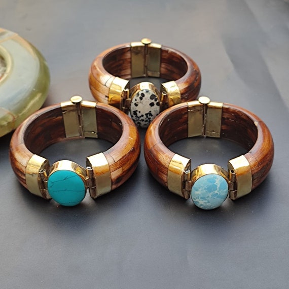 アクセサリー brass buffalo horn bangle Ethically Sourced Natural Buffalo Horn Jewelry 4 Pcs Set