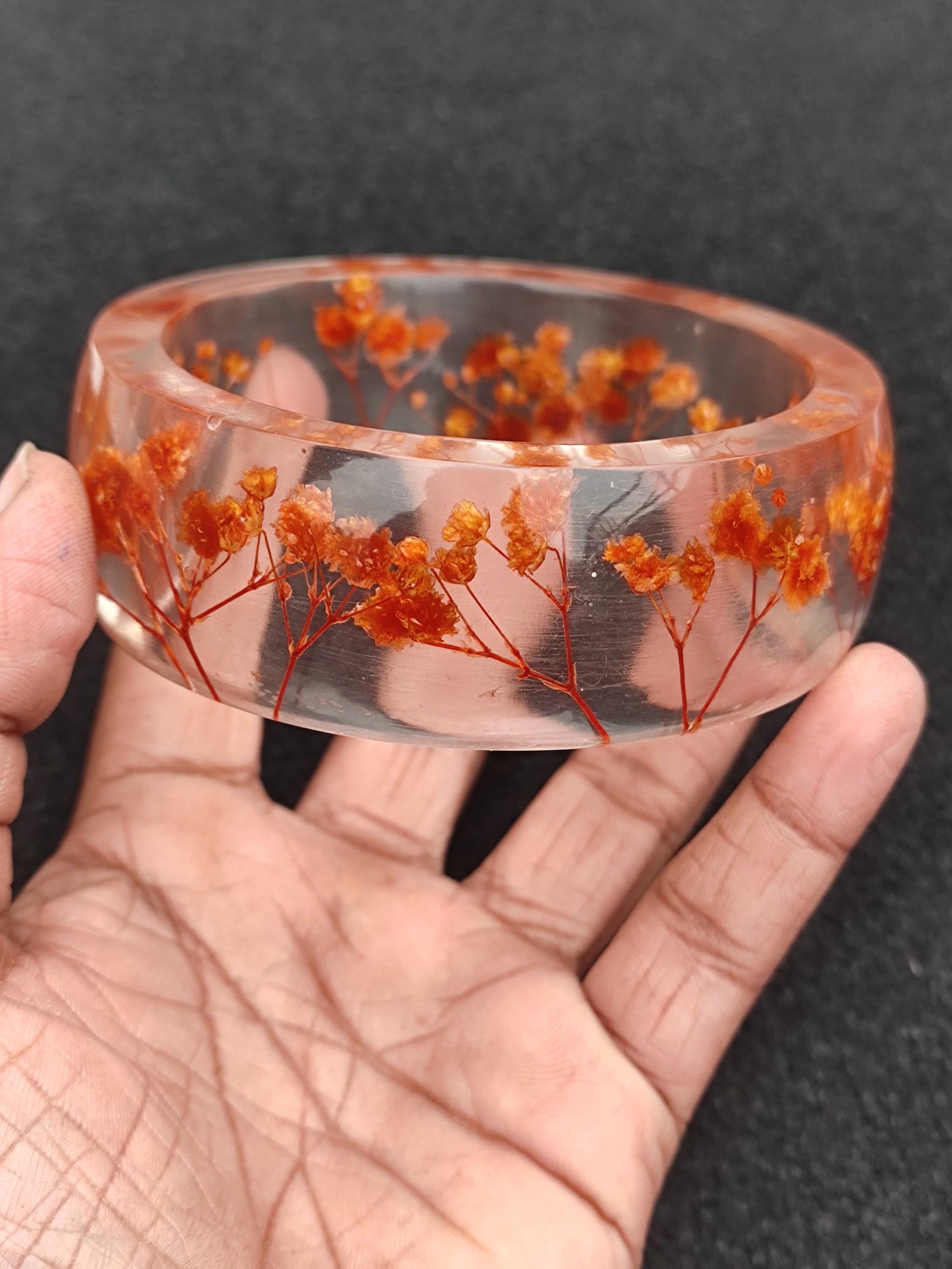 カーネリアンのお花のバングル 【公式通販】