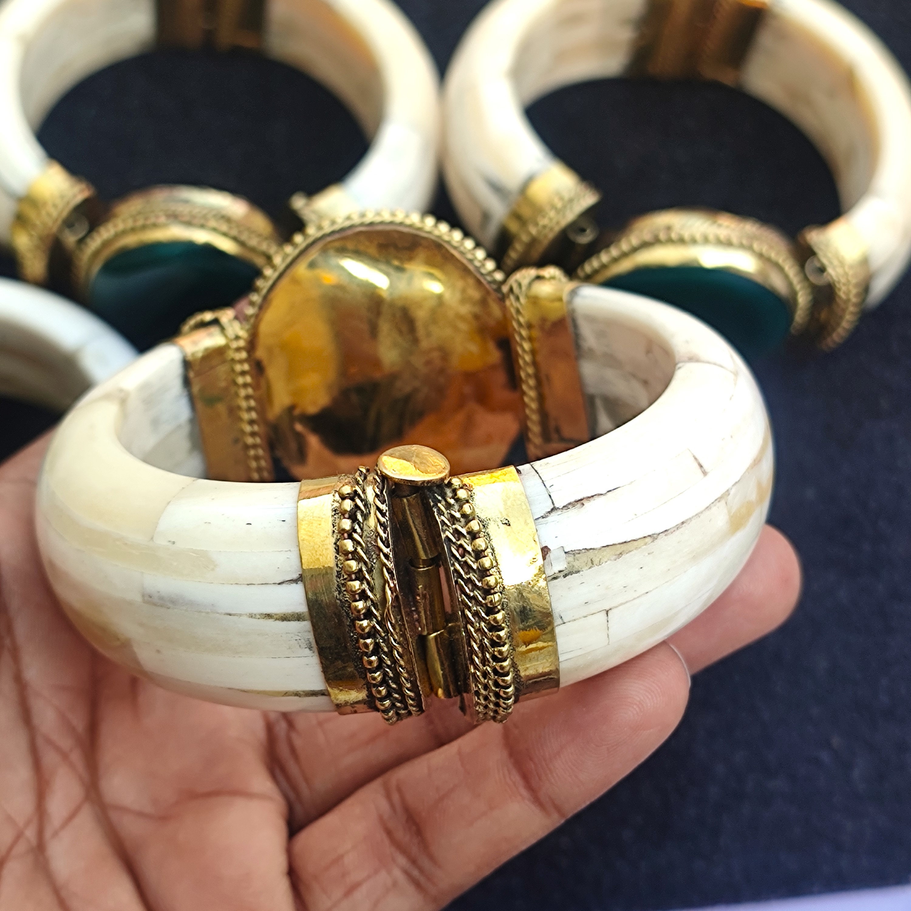 アクセサリー brass buffalo horn bangle Buffalo Horn Bangles | Stackable Bracelets | Boho Bracelets