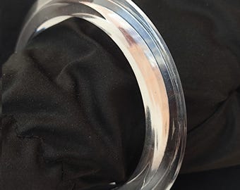 Vintage Lucite Bangle Bracelet, Clear Acrylic Jewelry